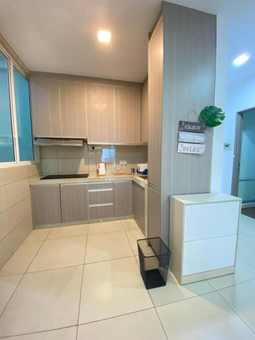 Cozyvista Setapak Mall 10pax 3br 2carpark *